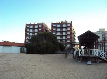 MRO-MRO-32_2 · Alquiler Temporario, 2 Dorm, San Clemente del Tuyu, Edificio Riazor I
