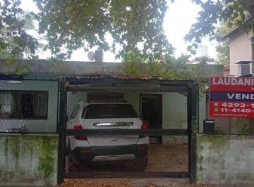 Casa de 3 ambientes, Almirante Brown · Casa de Tres Ambientes a Demoler o Considerar Refacción Total. Excelente Zona Resid