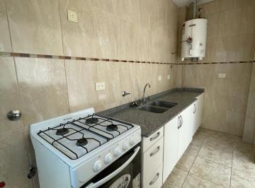 Departamento · 37m² · 2 Ambientes · Departamento en Alquiler en Lujan Colon 642