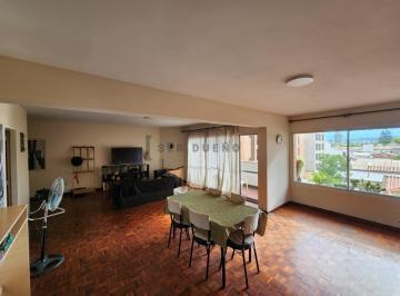 Departamento · 180m² · 6 Ambientes · 1 Cochera · Departamento 4 Dorm. con Cochera en Alquiler - 25 de Mayo 630 [ser Dueño]