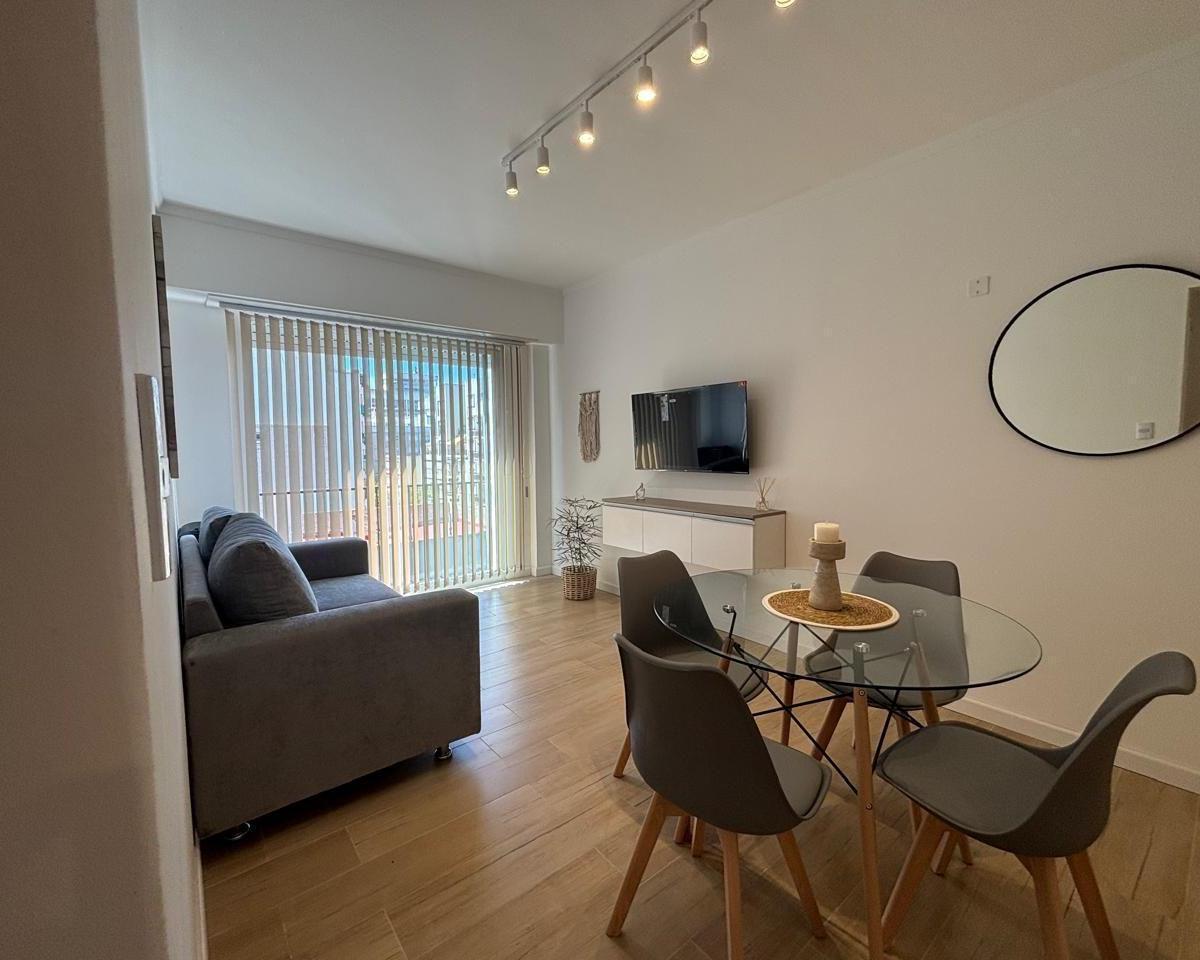 Venta de Departamento 2 Ambientes en Plaza Colón, 38m²