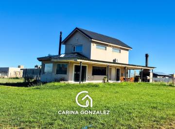 Casa · 100m² · 2 Ambientes · Casa en Cipolletti
