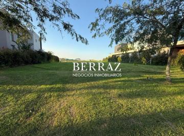 Terreno · 1061m² · Lote en Venta Al Lago 1061 m² Barrio Marinas, Puertos del Lago, Escobar