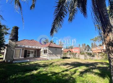 Casa · 176m² · 6 Ambientes · 1 Cochera · Casa en Venta en Bermudas, Pilar, G. B. a. Zona Norte