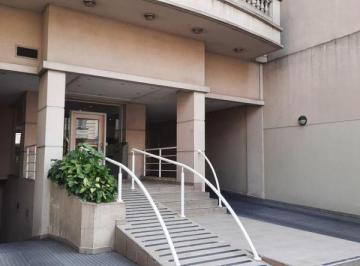 Departamento · 78m² · 3 Ambientes · Departamento en Venta en Lanus Este