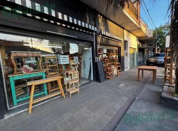 Local comercial · 116m² · 1 Ambiente · Alquiler de Local en Castelar Norte Sobre Av Santa Rosa
