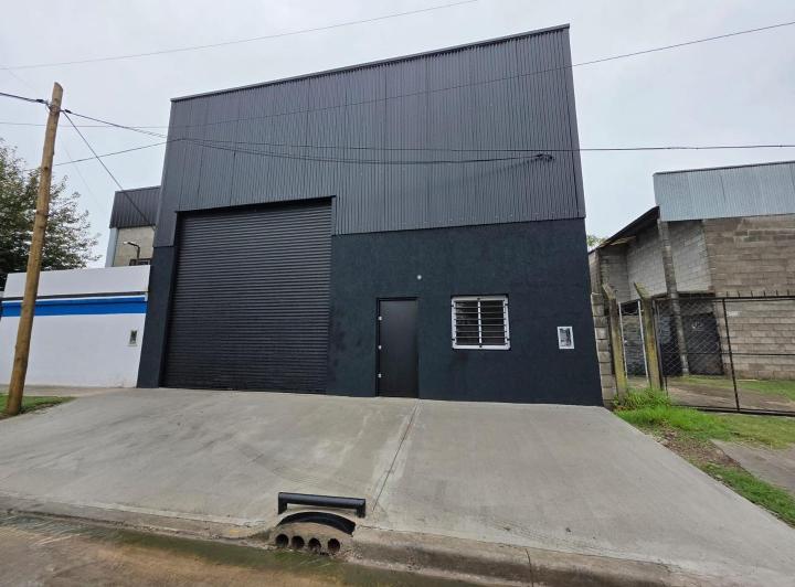 Bodega-Galpón · 400m² · 1 Ambiente