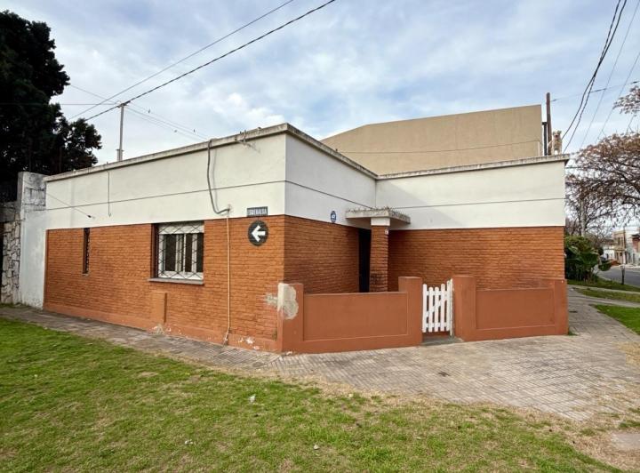Casa · 93m² · 3 Ambientes