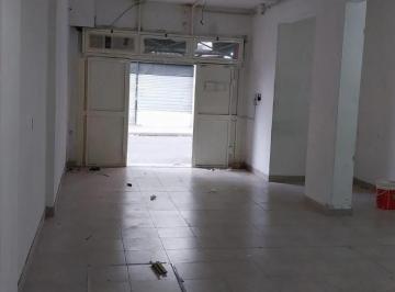 Local comercial · 50m² · 1 Ambiente · Local Comercial en Alquiler - 1 Baño - San Telmo