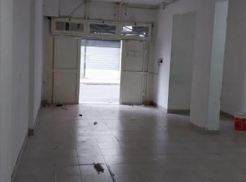Local comercial · 50m² · 1 Ambiente · Local Comercial en Alquiler - 1 Baño - San Telmo