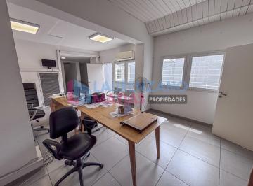 Terreno · 475m² · 4 Ambientes · Alquiler / Venta - Terreno de 475 m² Usab 2 - Paternal