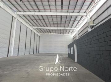 Bodega-Galpón · 725m² · 2 Cocheras · Nave Industrial en Alquiler en El Parque Industrial Panamericana 36