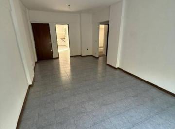 Departamento · 80m² · 3 Ambientes · Departamento en Venta en Monte Grande