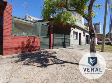 PH · 37m² · 3 Ambientes · 1 Cochera · Venta PH Tipo Casa 3 Ambientes con Cochera, Patio y Terraza – Oportunidad en José Ingenieros.