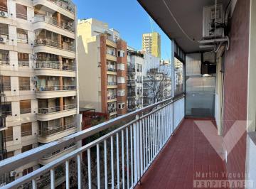 Departamento · 30m² · 2 Ambientes · 2 Ambientes con Balcón Corrido en Alquiler. Caballito. Hidalgo y Neuquén.