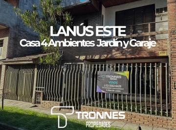 Casa de 4 ambientes, Lanús · Venta Casa 4 Ambientes Garage - Apto Credito - Fondo Verde - Ideal Familia - Lanús Este