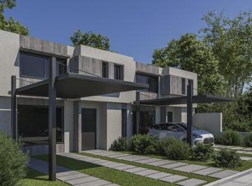 Casa · 118m² · 4 Ambientes · 1 Cochera · Dúplex de 3 Dorm. en Venta en Nuevo Urca - Zona Valle Escondido