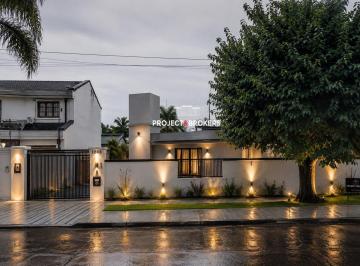 Casa de 3 ambientes, Morón · Casa en Venta en Castelar Norte