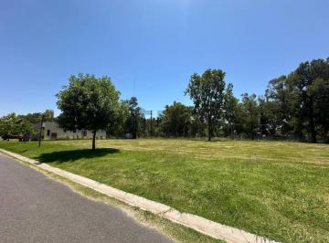 Terreno · 605m² · Oportunidad Venta Lote de 605 m² en Barrio Santa Isabel Etapa 2