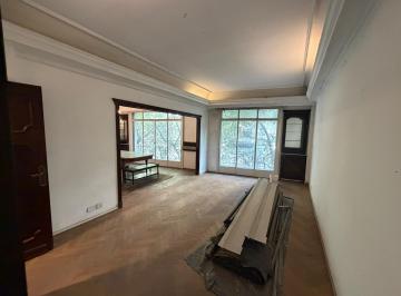 Departamento · 140m² · 4 Ambientes · Departamento en Venta - 5 Ambiente + Dep + Patio - Balvanera