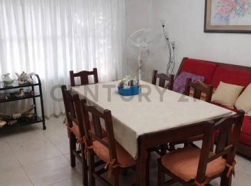 PH · 64m² · 3 Ambientes · Venta PH 3 Ambientes con Terraza Propia en Ciudadela