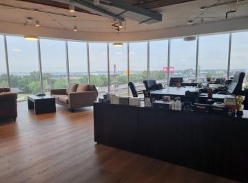 Oficina comercial · 218m² · 8 Cocheras · Oficina en Buenavista
