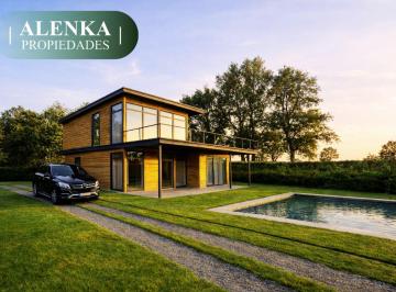 Casa de 5 ambientes, Pilar · Venta | Proyecto de Moderna Propiedad con Vista Al Polo | Los Lagartos C. C