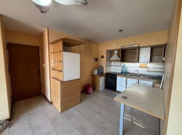 Departamento · 45m² · 2 Ambientes · 1 Cochera · Vedia 30 - Sarandí - Avellaneda