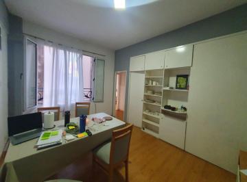 Departamento · 60m² · 3 Ambientes · Departamento Billinghurst 1700 - Venta