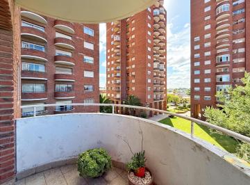 Departamento · 78m² · 4 Ambientes · Departamento 4 Ambientes con Balcón · Villa Primera