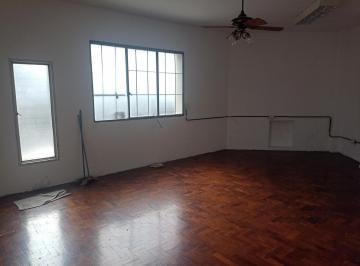 Oficina comercial · 52m² · 3 Ambientes · Oficina en Monserrat