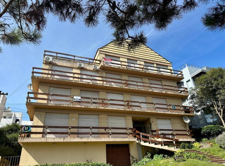 Departamento · 47m² · 2 Ambientes · 1 Cochera