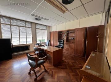 Edificio · 6843m² · Depósito / Galpón / Oficina 6850 m² Alquiler / Venta en Constitución