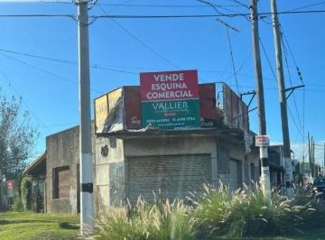 Local comercial · 856m² · Local Comercial con Vivienda en Venta en Pilar, G. B. a. Zona Norte, Argentina
