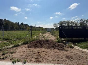Terreno · 400m² · Terreno en Barrio con Porton, Defensa y Moreno, Bella Vista Zona Golf / Village