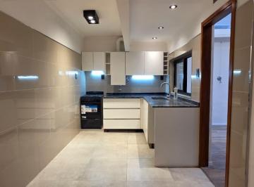 Departamento · 42m² · 3 Ambientes · Departamento 1 Dormitorio con Comodín + Patio