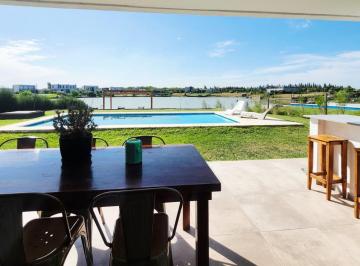 Casa · 145m² · 4 Ambientes · 4 Cocheras · Venta Casa a Laguna San Sebastian Financia Area 8