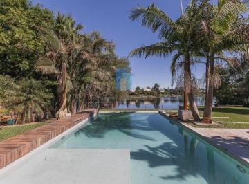 Casa · 220m² · 5 Ambientes · 6 Cocheras · Casa 5 Ambientes 3 Dorm.. | Santa Catalina - Tigre