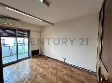 Oficina comercial · 48m² · 3 Ambientes · Venta Oficina 4 Ambientes Balvanera Frente Balcón Seguridad