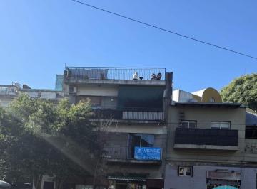 PH de 2 ambientes, Colegiales · Departamento en Venta Sin Expensas! 2 Amb, Blcon Al Fte y Patio en Colegiales
