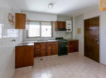 Departamento · 100m² · 6 Ambientes · 1 Cochera · B° Nueva Córdoba - 3 Dorm. de Categoría con Cochera - Contacto: