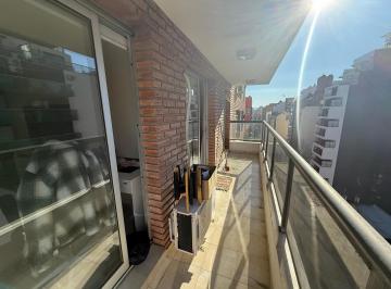 Departamento · 97m² · 4 Ambientes · B° Nueva Córdoba - Piso Entero 2 Dorm. con Terraza - Apto Credito