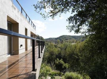 Casa · 280m² · 5 Ambientes · 2 Cocheras · B° Estancia Q2 - 2 Dorm. y 3 Baños - Consultas Al
