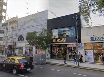 Local comercial · 628m² · Local Comercial. Planta Baja: 8 X 41 m. 1º Piso: 300 m². Apto Todo Destino.
