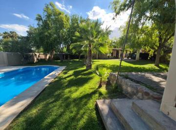Casa de 10 ambientes, Vistalba · Casa en Venta Chacras de Coria (Calle Marmolejo)