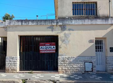 Casa · 3 Dormitorios · 1 Cochera · Oportunidad en Barrio San Vicente
