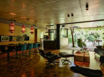 Casa · 292m² · 3 Dormitorios · 1 Cochera · Casa en Martinez
