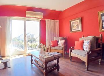 Departamento · 70m² · 3 Ambientes · Excelente Depto Al Frente - Balcón Corrido - Lavadero - Subte B