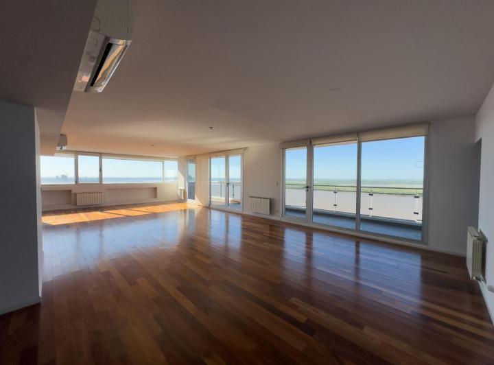 Departamento · 290m² · 5 Ambientes · 3 Cocheras