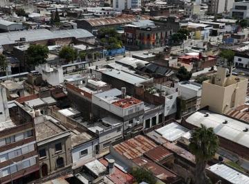 Terreno · 194m² · Lote en Venta – Apto Desarrollo Bº Centro